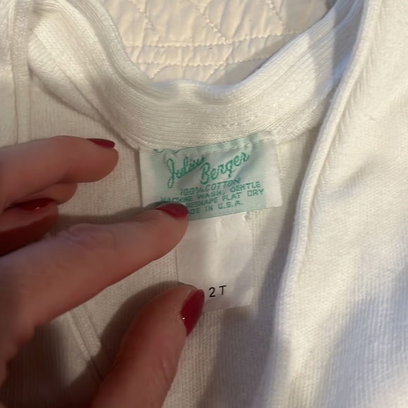 White 100% cotton Julius Berger unisex kids button up sweater! - Picture 2 of 4